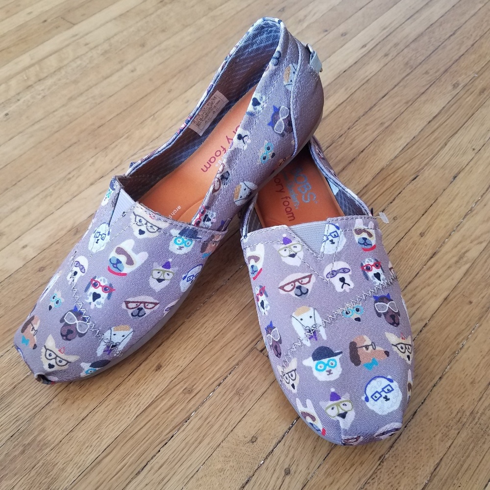 New Skechers Bob's Plush Pup Smarts